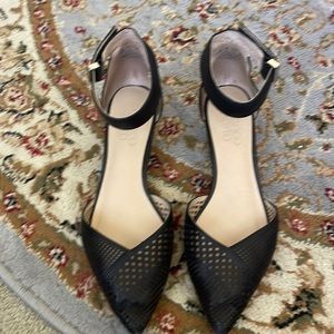 Ladies dress shoes, black leather size 5.5 medium